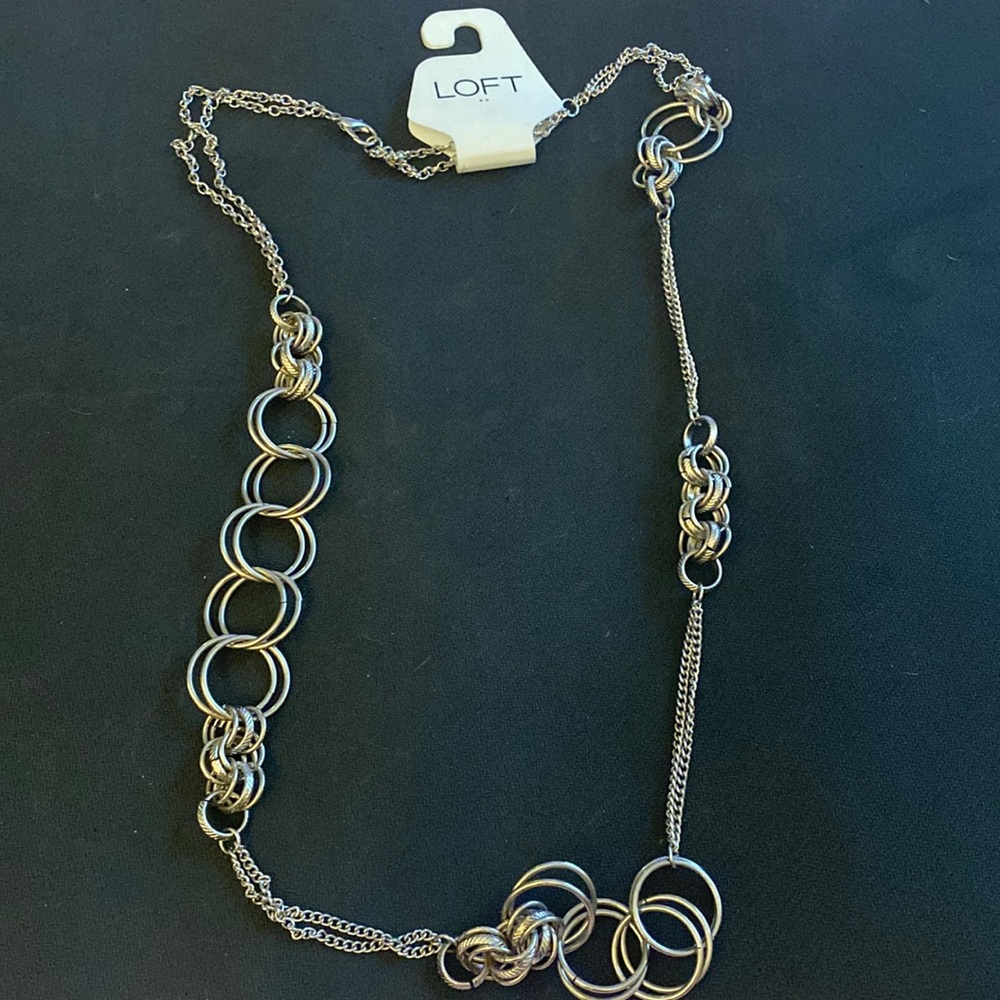 Iong chain necklace